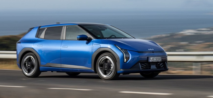 Kia EV4 a EV5 prekvapivo bez väčších fanfár dostali 4x4, nejde pritom o verzie GT!