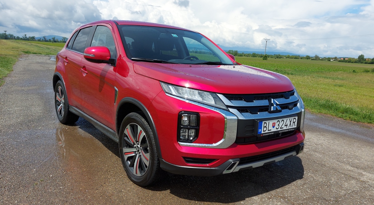 Testujeme Mitsubishi ASX 2.0 4WD CVT Intense. Čo vás