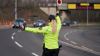 POLICAJTI HO STOPLI OŽRATÉHO A KU VŠETKÉMU SA PRIZNAL! DESIATKY ROKOV JAZDIL BEZ VODIČÁKU