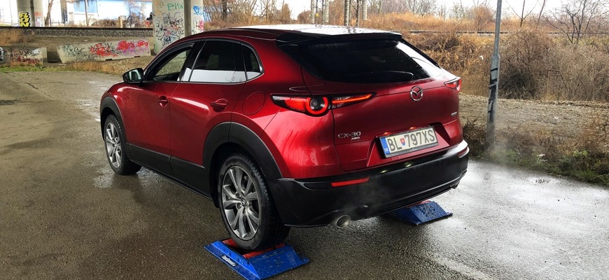 Mazda CX-30 4WD 4x4 test