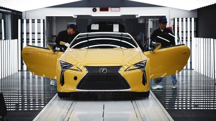 Kde vyrábajú Lexus? Kedysi len Japonci, dnes aj Američania a Kanaďania