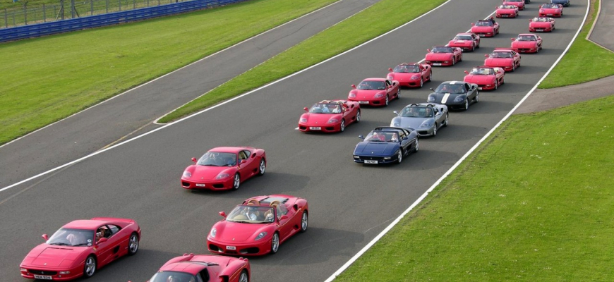 Spanilá jazda Ferrari do Guinnessovej knihy rekordov
