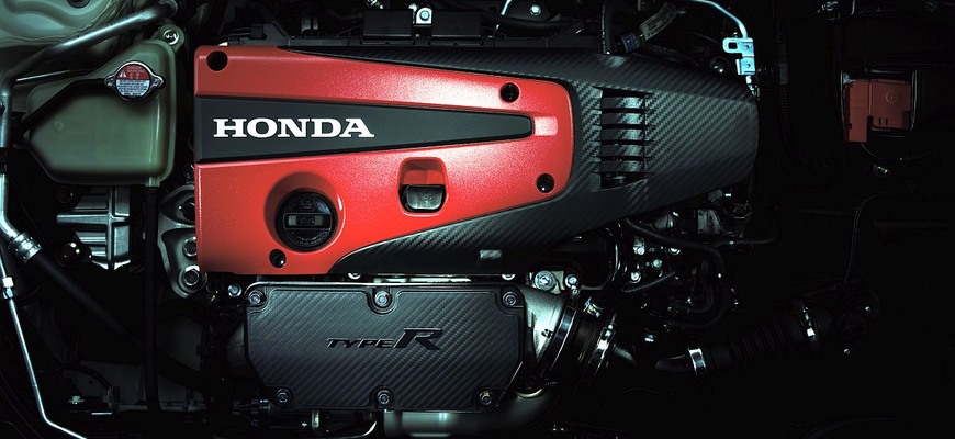 Nová Honda Civic Type-R má nakoniec 330 koní. Poznáme tiež jej originálne príslušenstvo