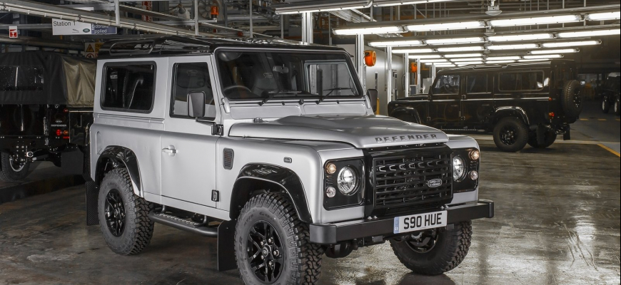 Land Rover Defender ešte neskončí, záujem rastie