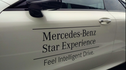 NA AKCIU MERCEDES-BENZ STAR EXPERIENCE 2017 SA OPLATÍ ÍSŤ