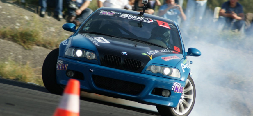 Druhá fotogaléria z finále King of Drift Slovakia v Piešťanoch