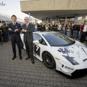 <p>Predstavenie Super Trofeo najpovolanejšími CEO Lamborghini - S. Winkellmann a CEO Blancpain A. Hayek</p>