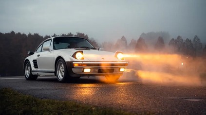 PORSCHE 911 TURBO 930: AKO SA ZRODIL OVDOVOVAČ