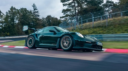 Nové Porsche 911 GT3 RS Manthey Kit je okruhový špeciál aj na bežné cesty