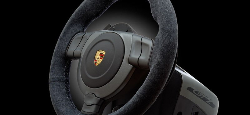 Fanatec, volant pre nadšencov Porsche
