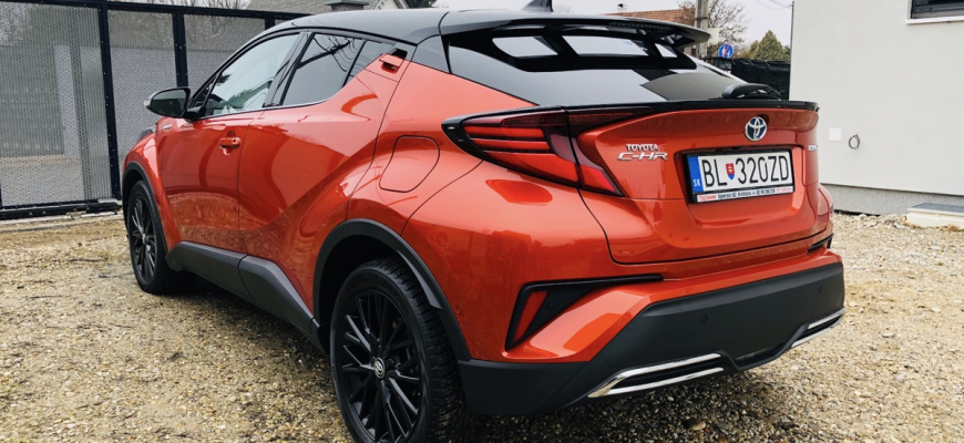 Práve testujeme Toyotu C-HR Hybrid. Čo vás zaujíma?