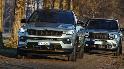 JEEP RENEGADE A COMPASS V NOVEJ BENZÍN-ELEKTRICKEJ VERZII E-HYBRID MAJÚ SLOVENSKÉ CENY