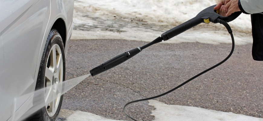 Umývanie auta v zime: Toto sú najčastejšie chyby