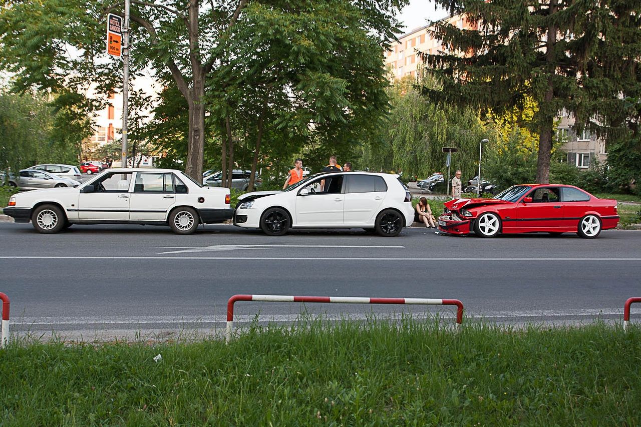 nebezpecna vzdialenost medzi vozidlami