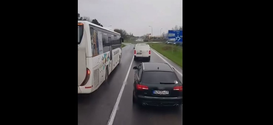 Vodič autobusu ohrozil ostatných! Dal to na hulváta, plnú čiaru aj značky mal kompletne v paži