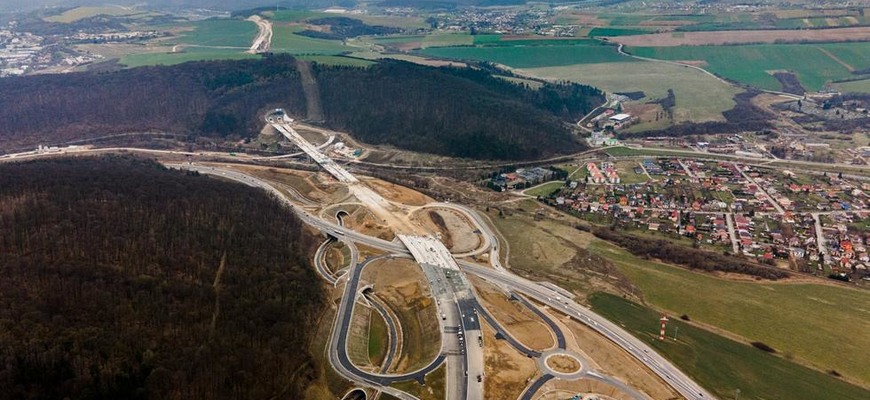 Prešovský obchvat vám ušetrí 10 minút, teraz ho čaká významný krok. Stihnú ho otvoriť načas?