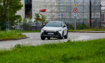 Test Toyota C-HR PHEV: má voči hybridu zmysel?