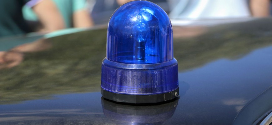 Modré majáky: Kto ďalší ich má na Slovensku dostať? Bude na cestách ešte väčší chaos?