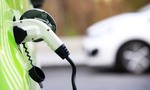 Solid-state batérie môžu zmeniť elektromobilitu. Sľubujú extrémny dojazd aj nabitie za pár minút