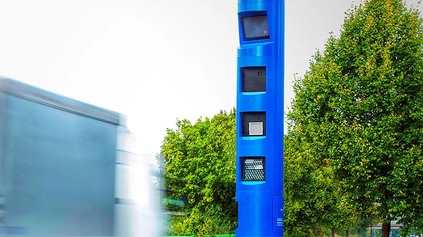 MODRÉ KAMERY: AKÝ PRIESTUPOK SLEDUJÚ? RÝCHLOSŤ TO NIE JE