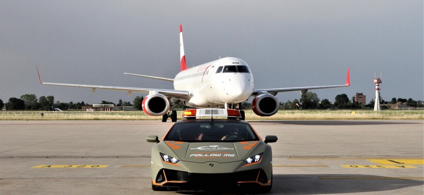 Letisko v Bologni má veľmi netradičné pracovné vozidlo, 640 k Lamborghini Huracán Evo