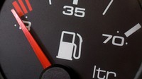 KOĽKO KM NA LITER BENÍZNU DOKÁŽU PREJSŤ SLOVÁCI? ...