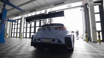 HYUNDAI RM19 S MOTOROM V STREDE DOSTAL NOVÝ MOTOR