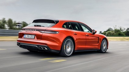 Porsche Panamera 2021 sa rozbehne až na 315 kmh. Neverili by ste, čo zákazníkov trápi viac