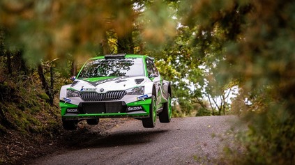 MČR V RALLY 2020 POKRAČOVALO 3. PODUJATÍM V PAČEJOVĚ. BOJ O TITUL SA VYOSTRUJE