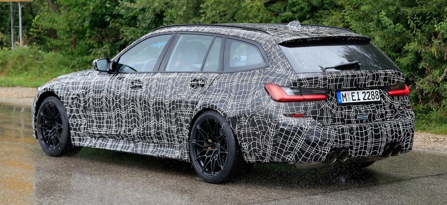 BMW začalo s oficiálnym odhaľovaním M3 Touring. Ako prvý ukázalo maskovaný prototyp