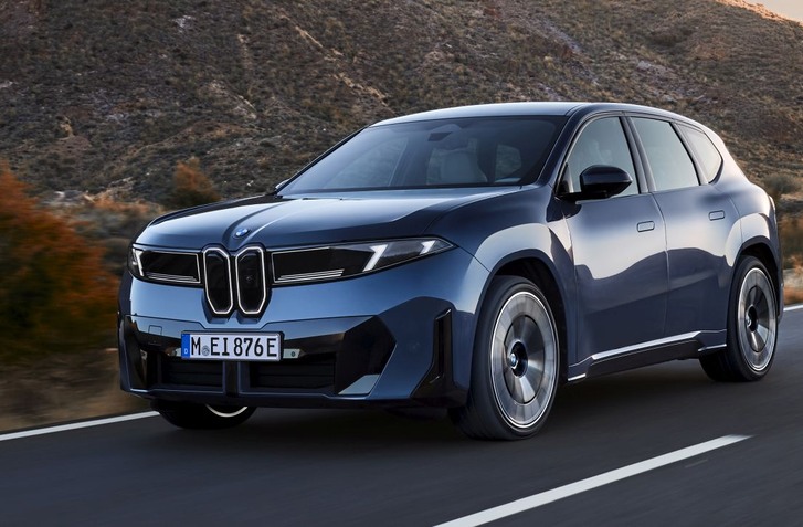 NOVÉ ELEKTRICKÉ BMW IX3 UŽ MÁ SLOVENSKÉ CENY. 50 XDRIVE STOJÍ AKO PLUG-IN HYBRID X3 30E!