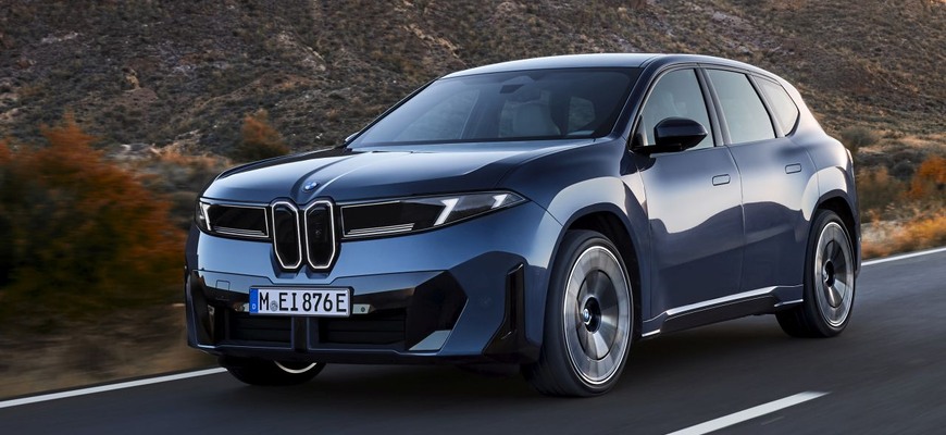 Nové elektrické BMW iX3 už má slovenské ceny. 50 xDrive stojí ako X3 30e plug-in hybrid!