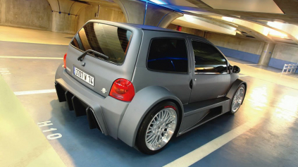 Lazareth konečne dostaval Twingo V8