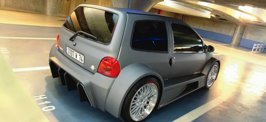 Lazareth konečne dostaval Twingo V8