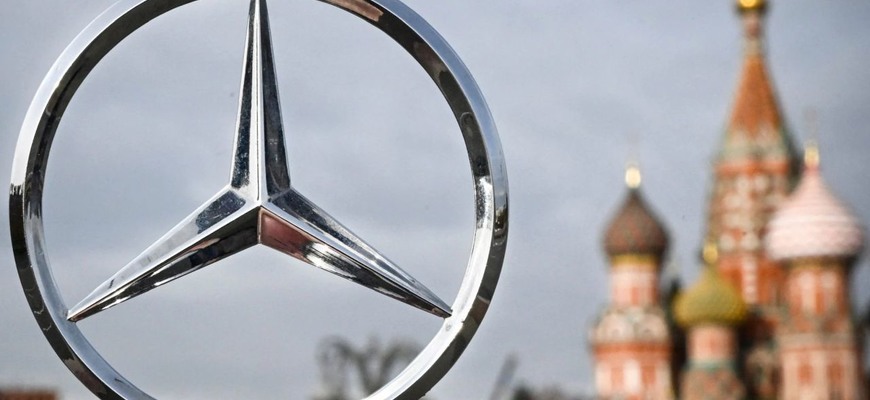 Mercedes definitívne opúšťa ruský trh. Kompletne predáva aj svoje aktíva v krajine