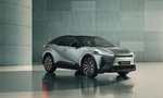 Toyota C-HR+ ponúkne dojazd až 609 km. Kedy a za koľko sa začne predávať na Slovensku?