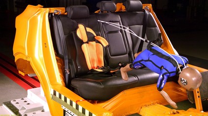 DETSKÉ AUTOSEDAČKY ZA 24 EUR ZLYHALI PRI NÁRAZE