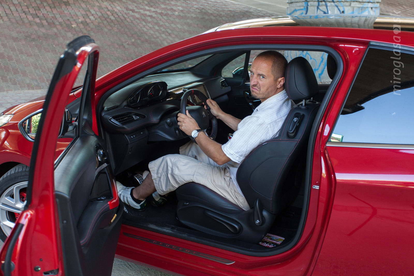 topspeed.sk test peugeot 208 gti autorecenzia