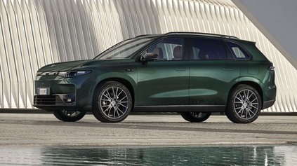 Stellantis pritiahne do Bruselu čínsku konkurenciu. Leapmotor C10 REEV sľubuje dojazd 950 km
