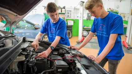 AKO ZMENIŤ NEZÁUJEM MLADÝCH O TECHNICKÉ SMERY?