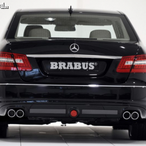 <p>Brabus Mercedes-Benz E</p>