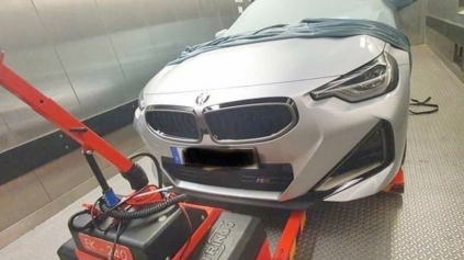 BMW dizajnom neprestáva udivovať. Máme prvé foto na nové BMW 2 Coupé