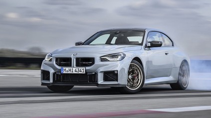 Nové BMW M2 CS detailne. Má historicky najsilnejší motor a poznáme aj jeho cenu