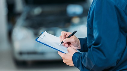 KTORÉ SÚ NAJDRAHŠIE A NAJLACNEJŠIE AUTÁ NA SERVIS?