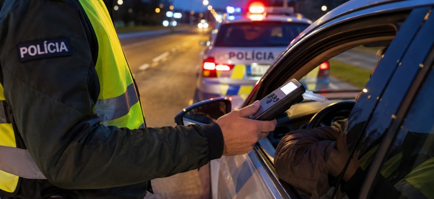 Policajná akcia ROADPOL má výsledky. Koľko vodičov nafúkalo počas týždňa kontrol?