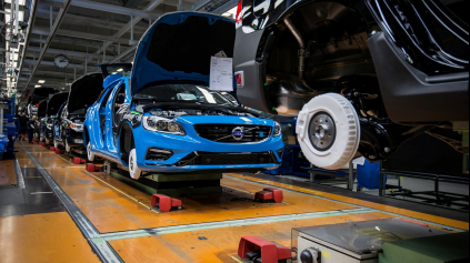 Na severe je horúco. Volvo spúšťa výrobu S60/V60 Polestar