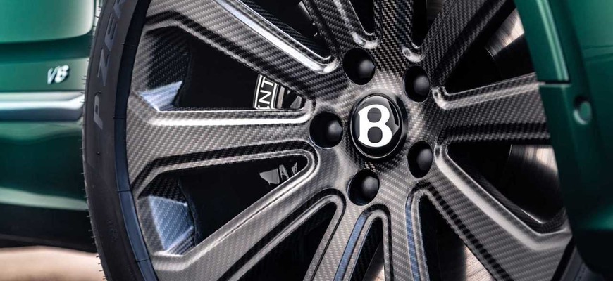 Bentley tiež ponúka sériové karbónové disky kolies. Ušetria 24 kg