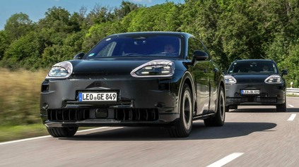 Aj Porsche cúva. Elektrický Cayenne len doplní spaľovacie motory, tie kúpite aj po roku 2030!