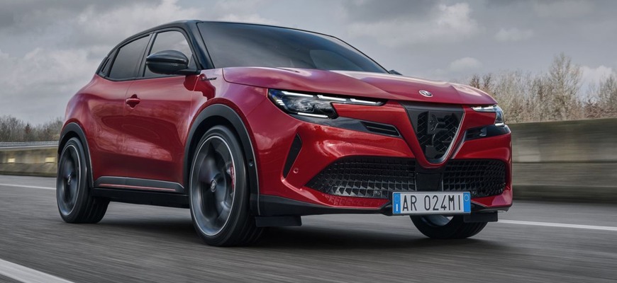 Odrazila sa Alfa Romeo konečne od dna? Jej predaje v Európe začínajú stúpať
