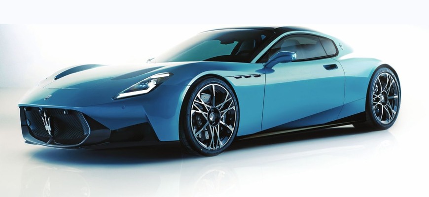 Návrat starých časov? Alfa Romeo vyvinie spolu s Maserati nové šesťvalcové GT s manuálom!